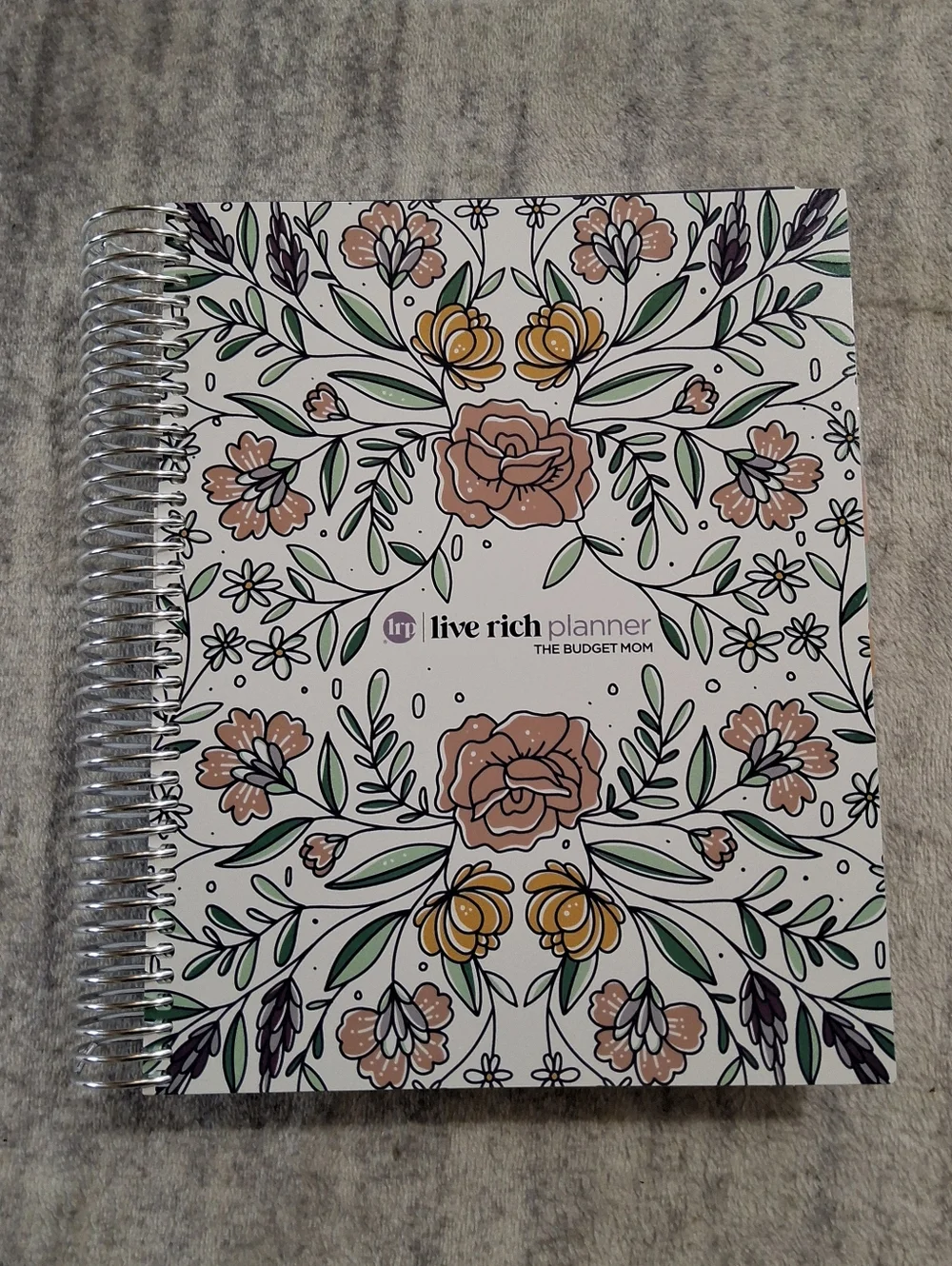 FULL SIZE  Live Rich Planner - Happy Floral UNDATED The Budget Mom NWT